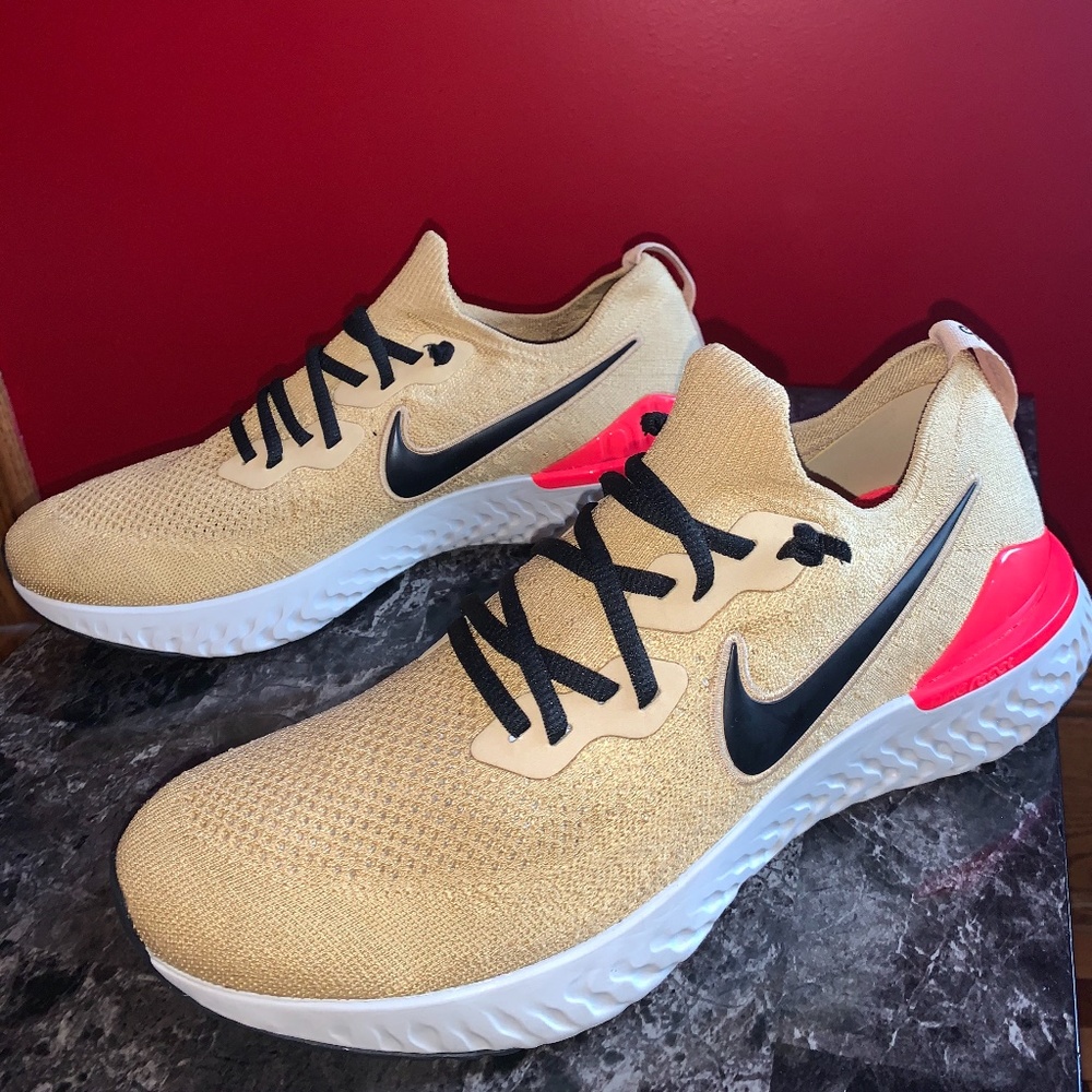 Nike Epic React Flyknit 2 - image 3